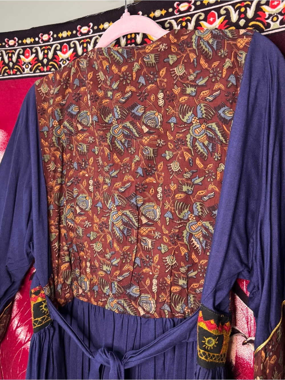 AMAZING 70s embroidered dress w/ bell sleeves and mirror details - Picture 8 of 11